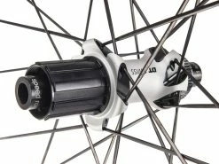 Dt-swiss DT Swiss Roues PR 1600 SPLINE 32 à Disques-pneus -Magasin De Pièces SRAM dt swiss roues pr 1600 spline 32 a disques pneus 2